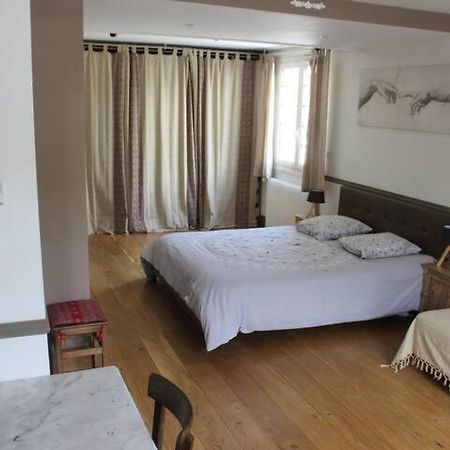 Chambre Avec Entree Independante 생프리에스트 외부 사진